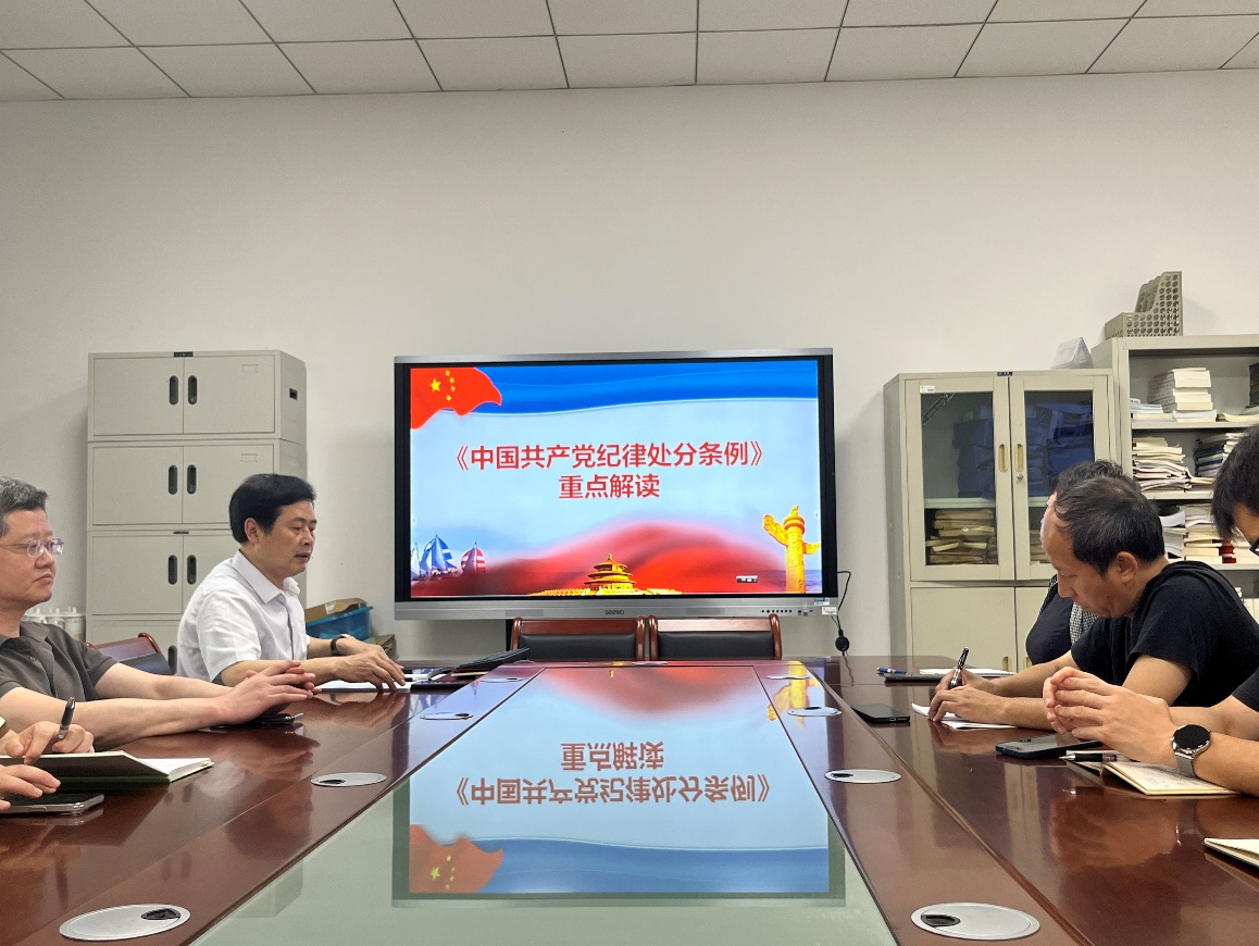 说明: C:\Users\HP\Documents\WeChat Files\wxid_ylijoietal9a22\FileStorage\Temp\e2f7ef2fc1b1bcfdcb6d2610e61ce18.jpg